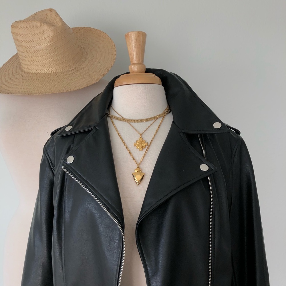 SOLD ❌ BLACK PU BOMBER JACKET - Picture 5 of 6